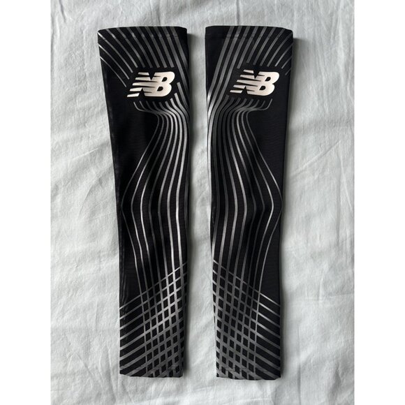 New Balance 2023 Pro Elite Issue Prodigy Racing Arm Black Sleeves Size Small - Picture 1 of 14
